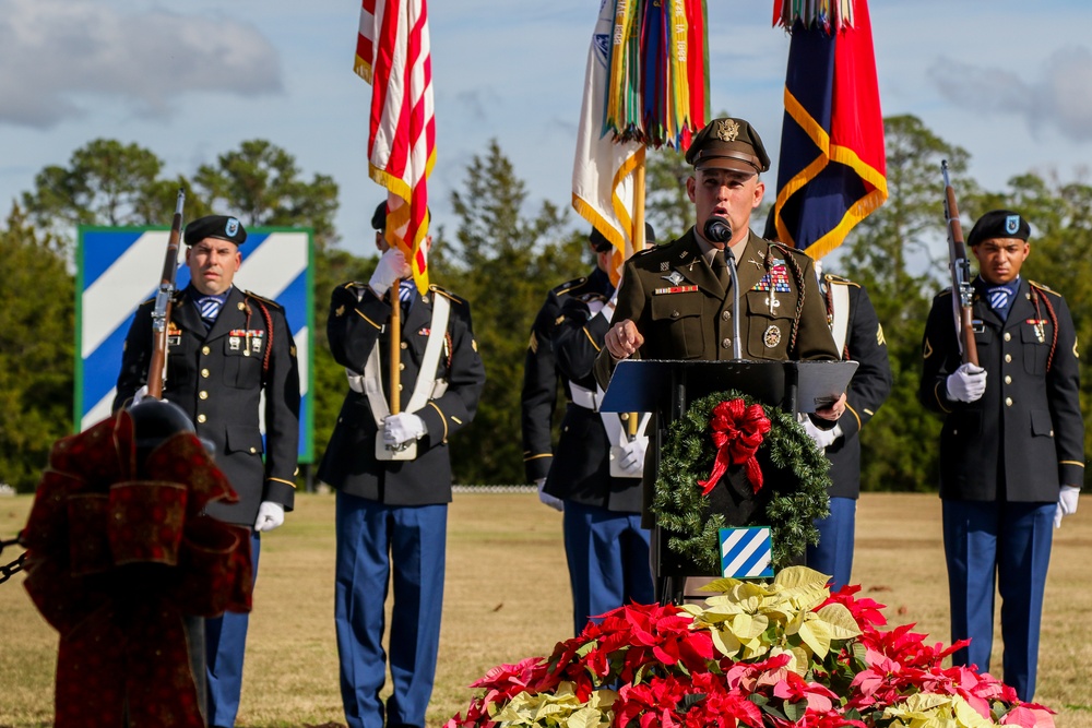 Fort Stewart Soldiers attend fifteenth annual Wreaths for Warriors Walk event