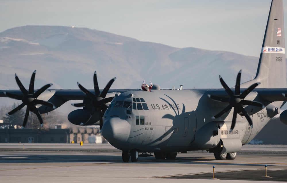 Arriving in fashion: Santa Claus arrives in Reno aboard C-130