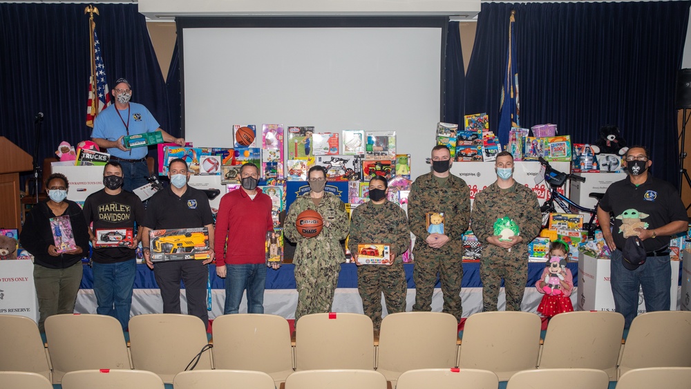 Bringing Joy to Those Less Fortunate This Holiday Season: Norfolk Naval Shipyard VET-ERG Hosts Annual Toys for Tots Collection