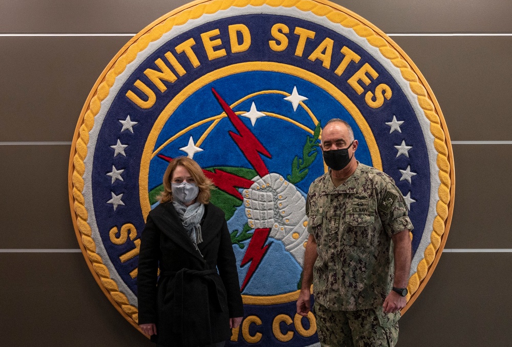 DSD Hicks visits STRATCOM