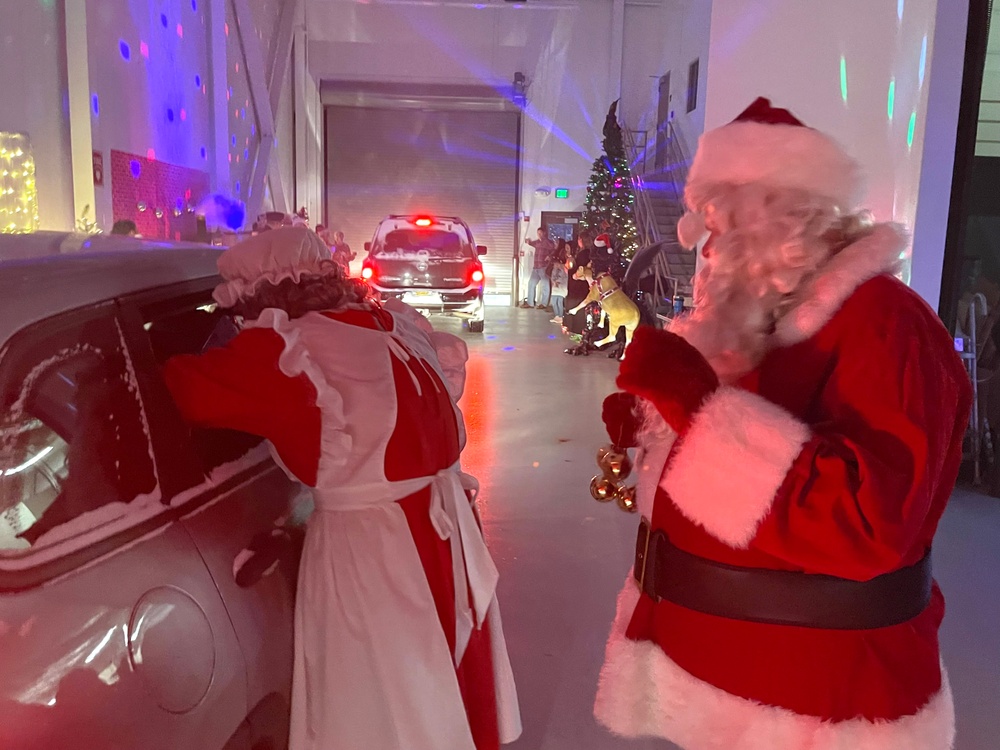 168th Wing celebrates with a Winter Wonderland holiday drive-thru