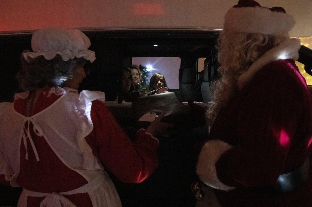 168th Wing celebrates with a Winter Wonderland holiday drive-thru