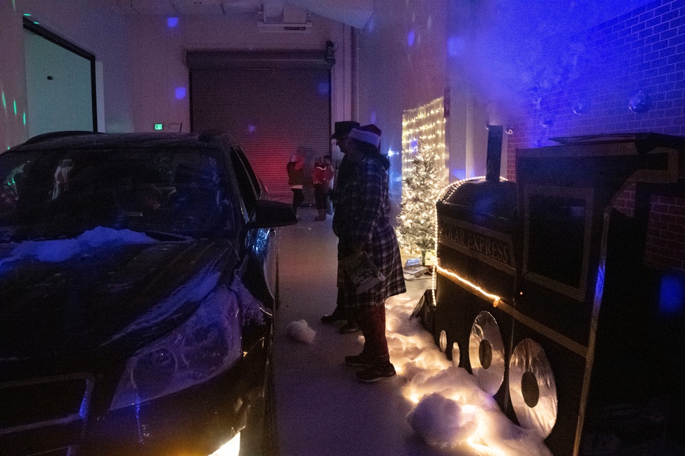 168th Wing celebrates with a Winter Wonderland holiday drive-thru