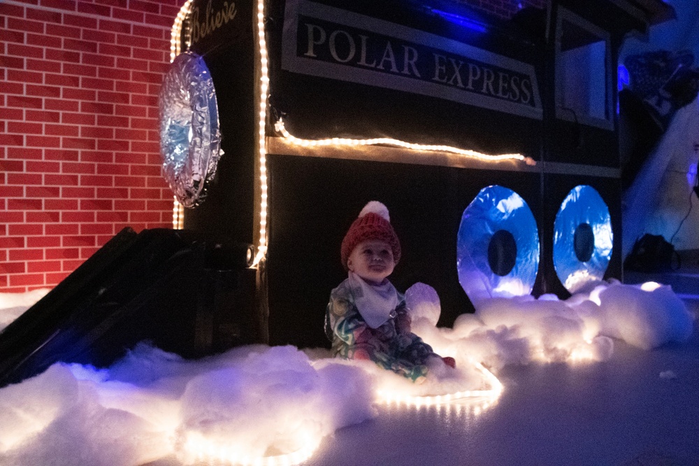 168th Wing celebrates with a Winter Wonderland holiday drive-thru