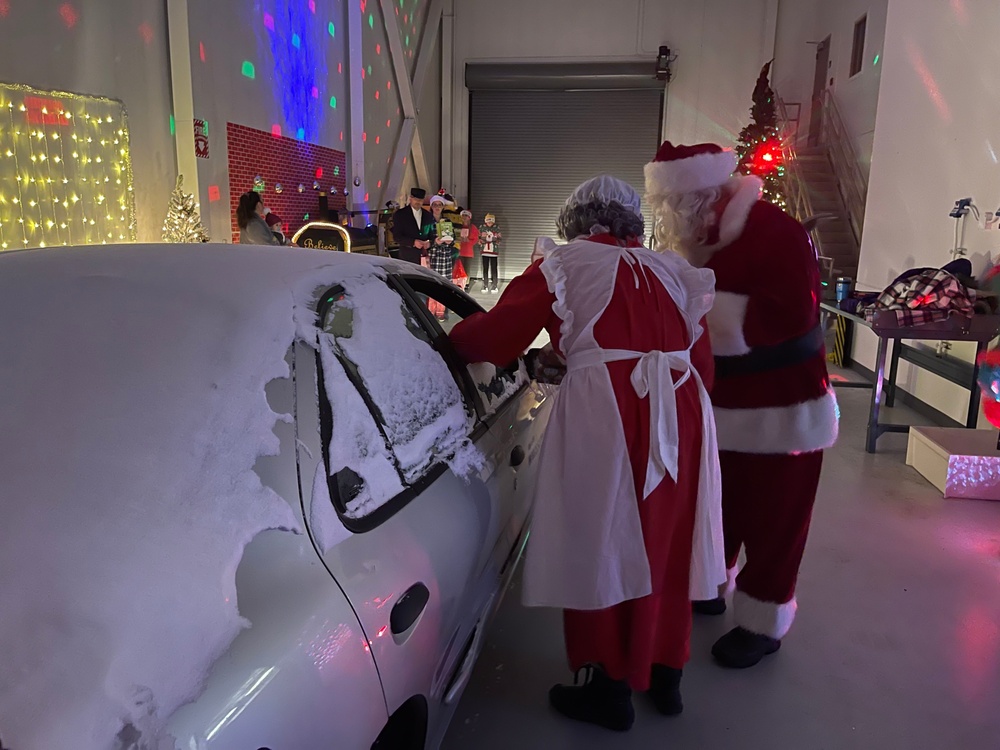 168th Wing celebrates with a Winter Wonderland holiday drive-thru