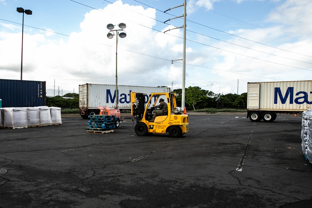 Marines with CLR-3 respond in support of Joint Base Pearl Harbor-Hickam residents