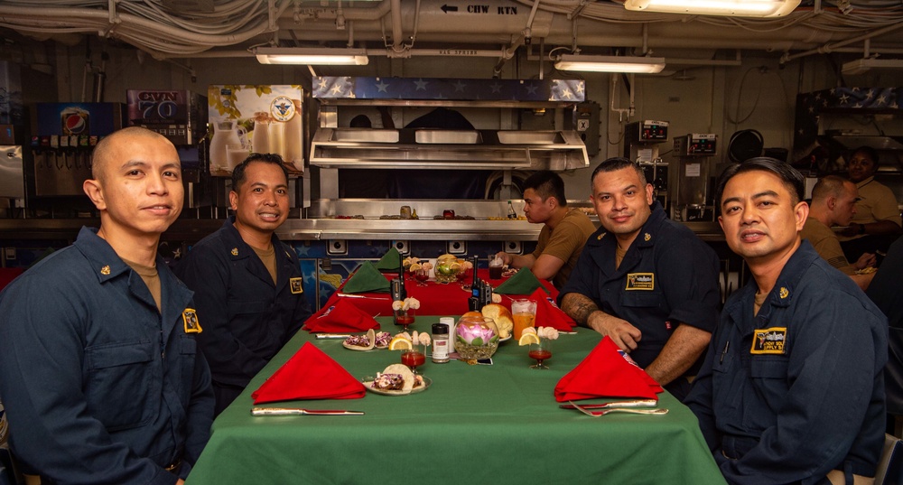 USS Carl Vinson (CVN 70) Celebrates December Birthdays