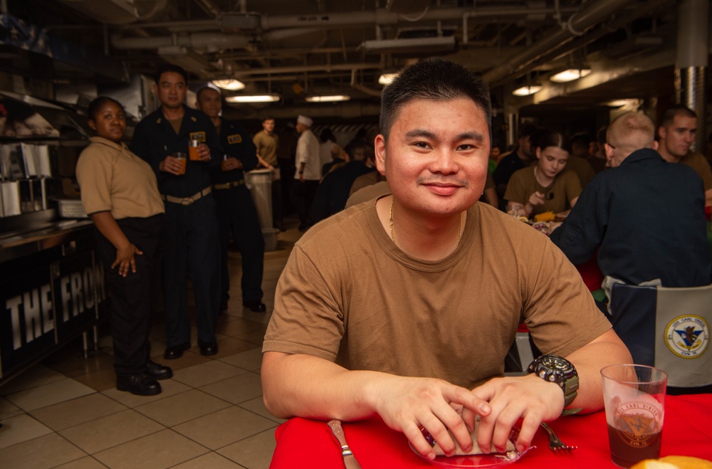 USS Carl Vinson (CVN 70) Celebrates December Birthdays