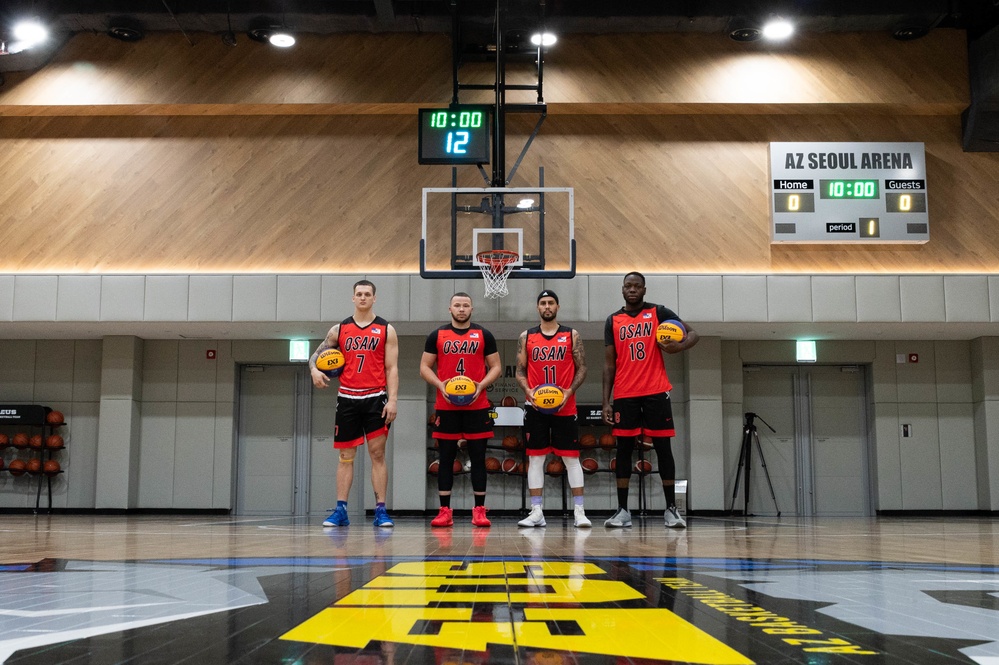 Osan Airmen compete with professional Korean basketball players