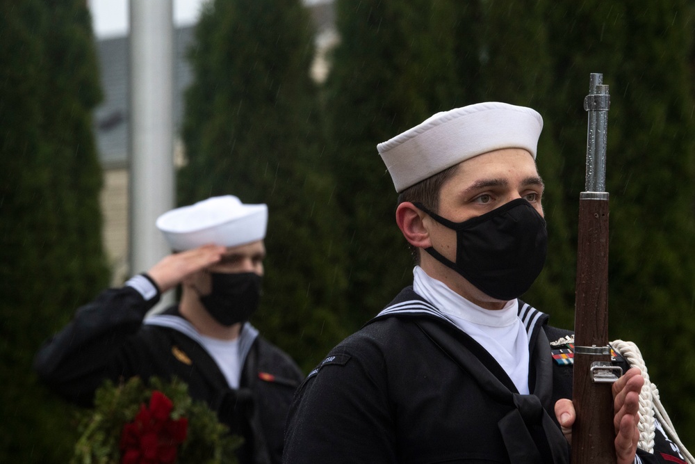 Ivy Green Cemetery Hosts Wreaths Across America Ceremony