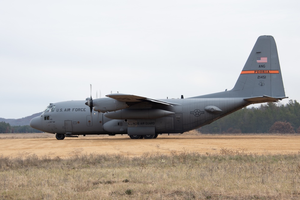 Illinois Air National Guard C130 training