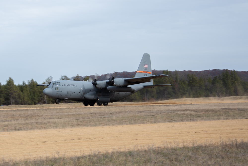 Illinois Air National Guard C130 training