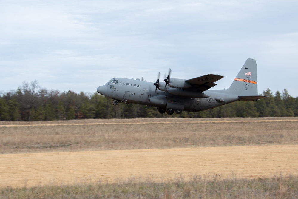 Illinois Air National Guard C130 training