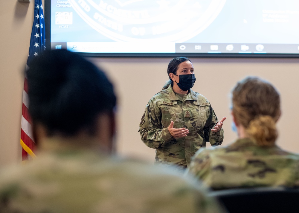 Command chief speaks to first sergeants