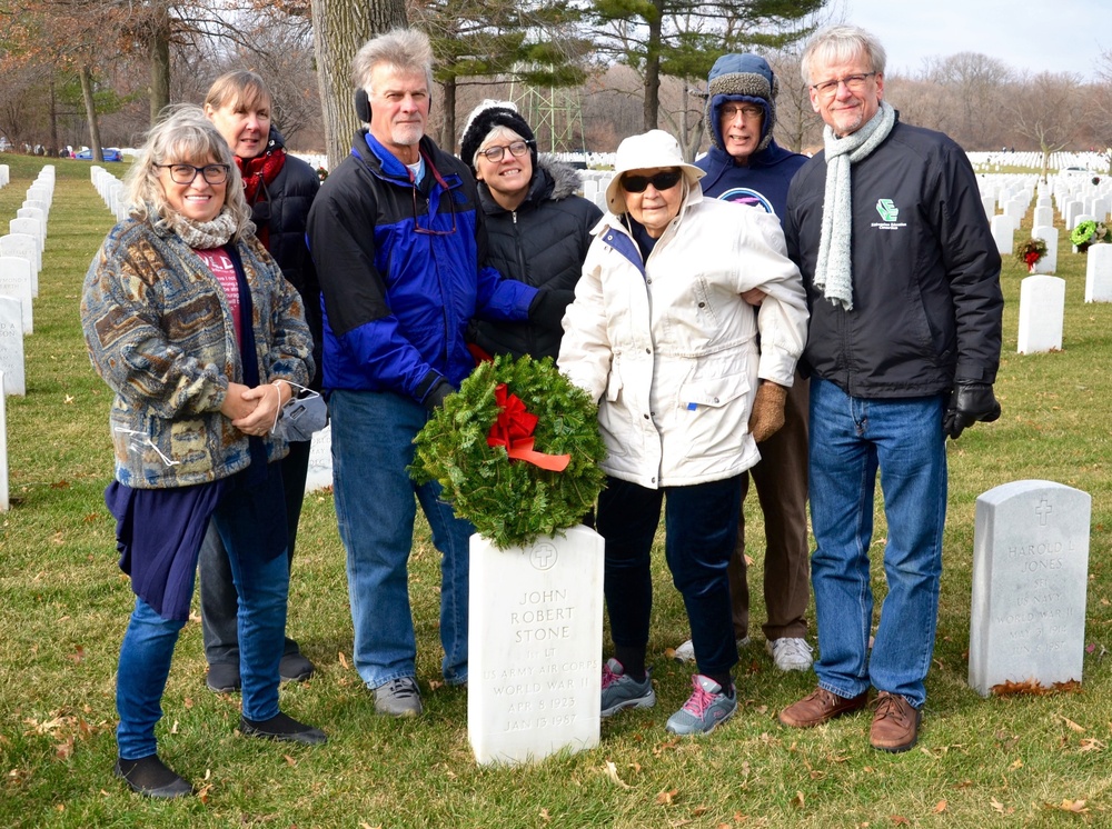 World War II widow, 97, marks husband’s grave at local WAA event