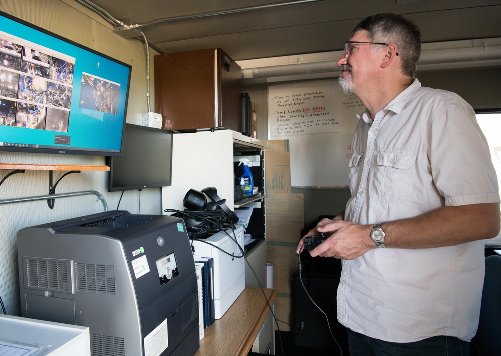 Virtual reality capability used during sensor validation in AEDC test cell