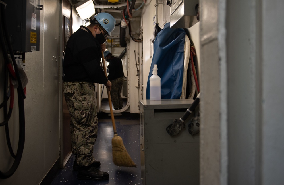 USS Theodore Roosevelt (CVN 71)