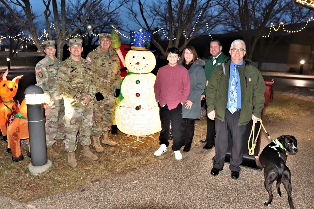 Fort McCoy community participates in 2021 Tree Lighting Ceremony