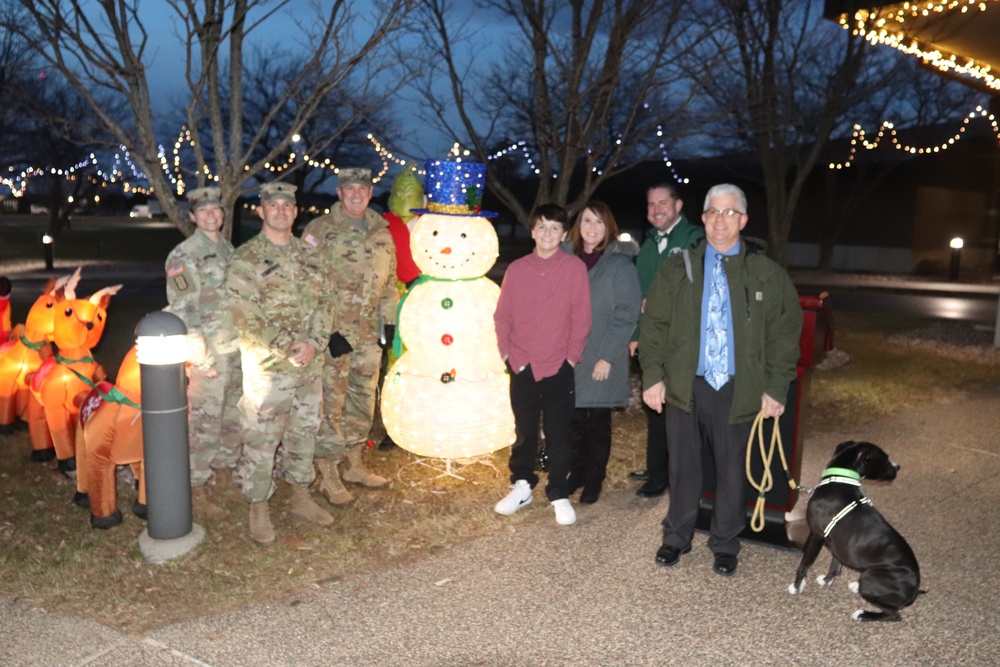 Fort McCoy community participates in 2021 Tree Lighting Ceremony