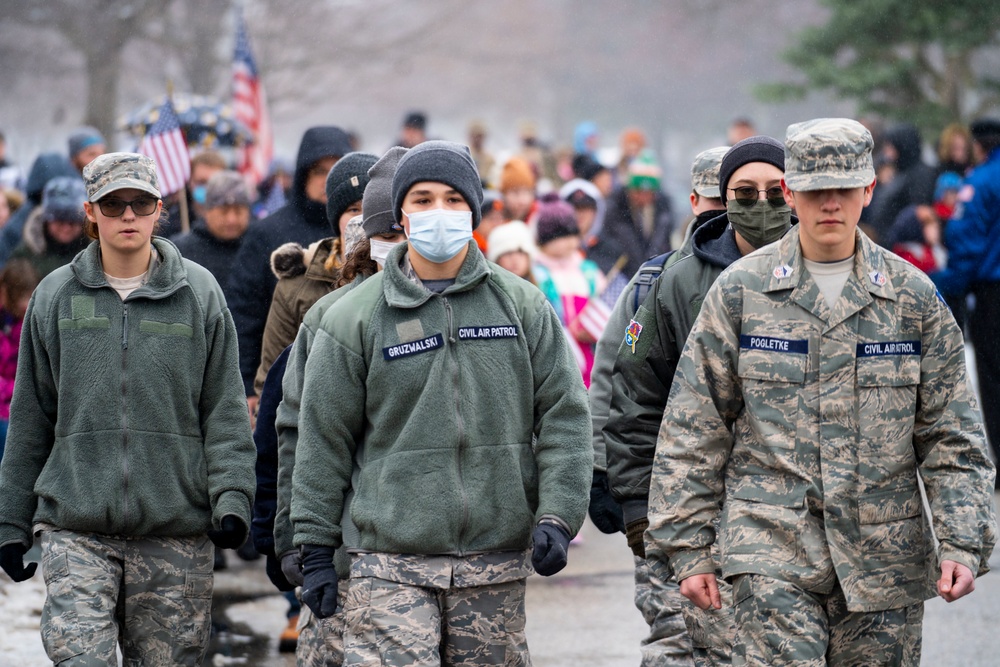 Wreaths Across America Clinton Township crowd