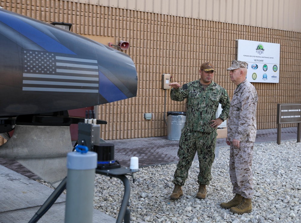 USMC Commandant visits NAVCENT