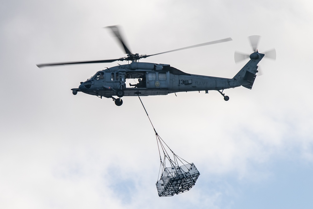 USS Carl Vinson (CVN 70) Conducts A Vertical Replenishment-at-Sea with USNS Carl Brashear (T-AKE 7)