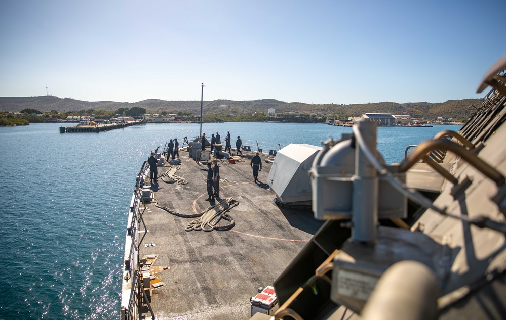 USS Milwaukee Arrives at Naval Station Guantanamo Bay