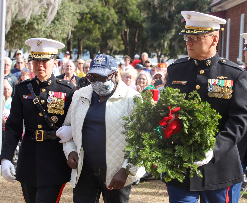 Wreaths Across America