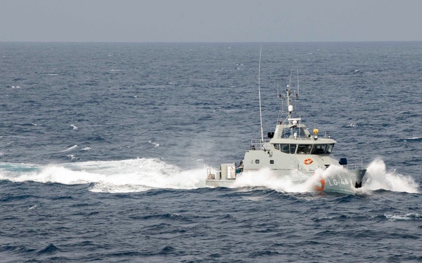 U.S., Ecuador conduct at-sea exercises in Eastern Pacific Ocean