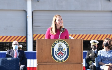 The Honorable Meredith Berger delivers remarks during a commissioning celebration for USS Kansas City (LCS 22)
