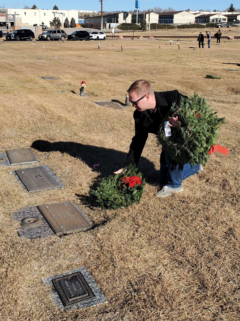 561st Network Operations Squadron Gryphons remember – Wreaths Across America