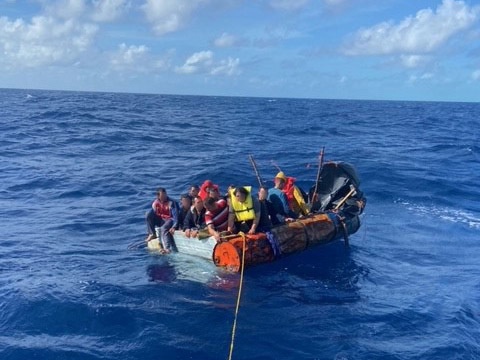 Coast Guard repatriates 18 migrants to Cuba