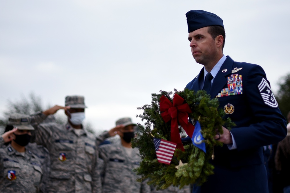 301 FW remembers Dallas-Fort Worth’s National Cemetery veterans