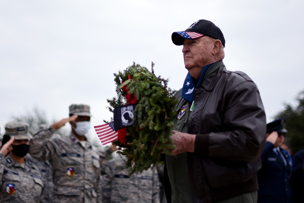 301 FW remembers Dallas-Fort Worth’s National Cemetery veterans