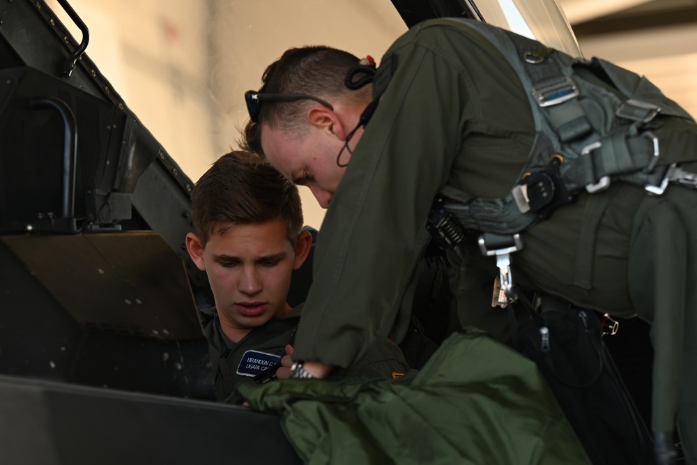 U.S. Air Force Academy cadets receive F-16 Viper familiarization flights