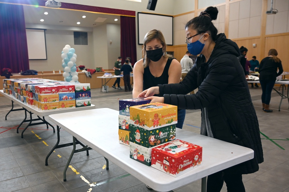 Almost 4,000 cookies delivered to boost service member morale