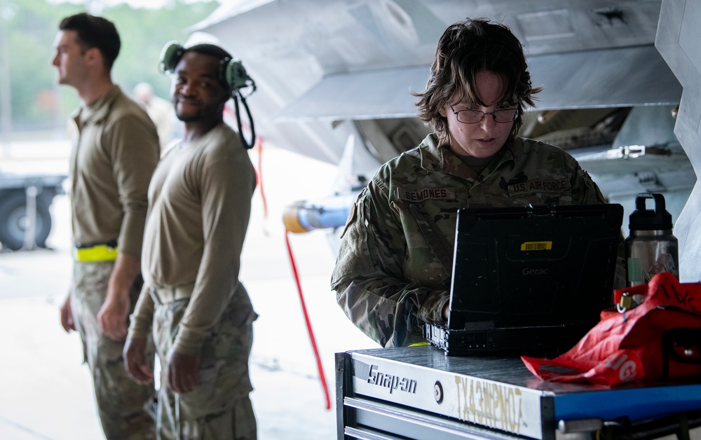 Raptor weapons crews battle in quarterly competition
