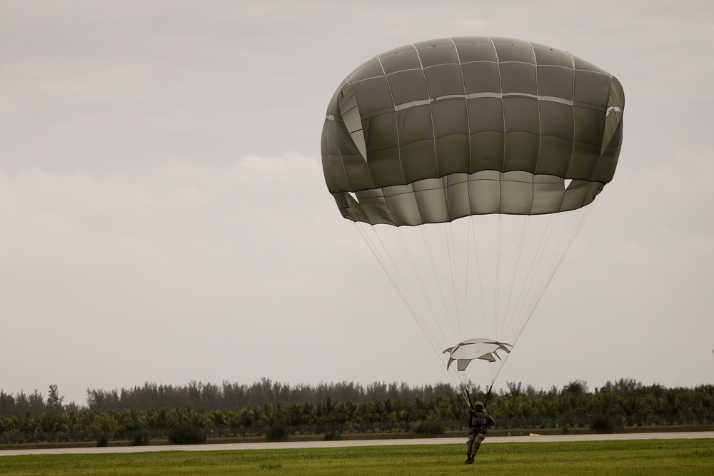 USACAPOC(A) - Army Reserve Airborne Safety Equipment and Evaluation Council