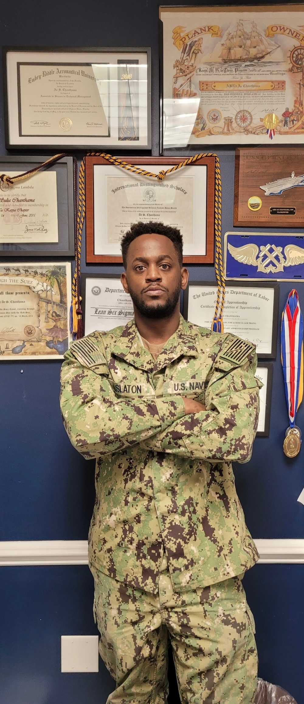 Navy Recruiter Brings Success in Numbers and Community Outreach