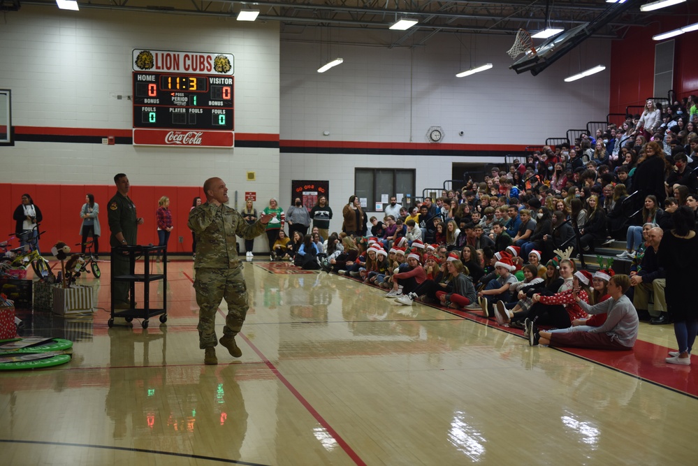 Local junior high school supports military community