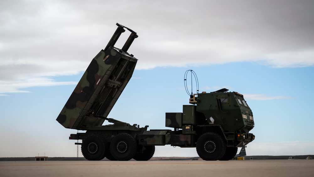 61st EAS teams with 1-181st Field Artillery Regiment to transport HIMARS