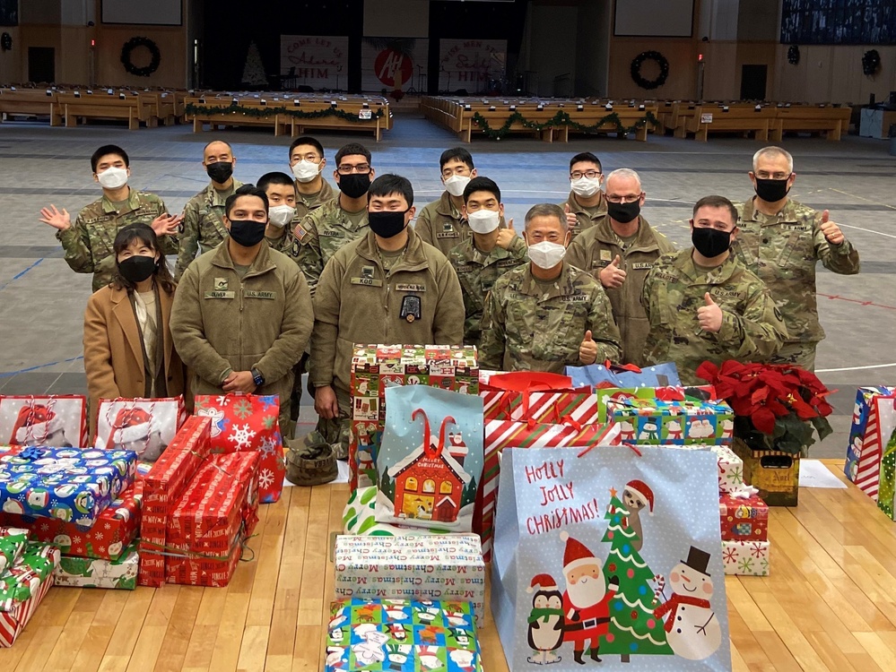 Operation Happy Holidays brings joy to military and local Korean children