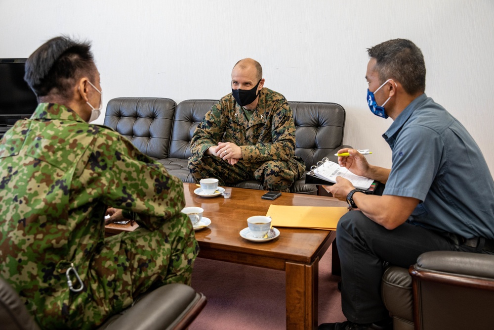 CLR-37 conducts capabilities exchange brief JGSDF 15th Logistics Support Unit