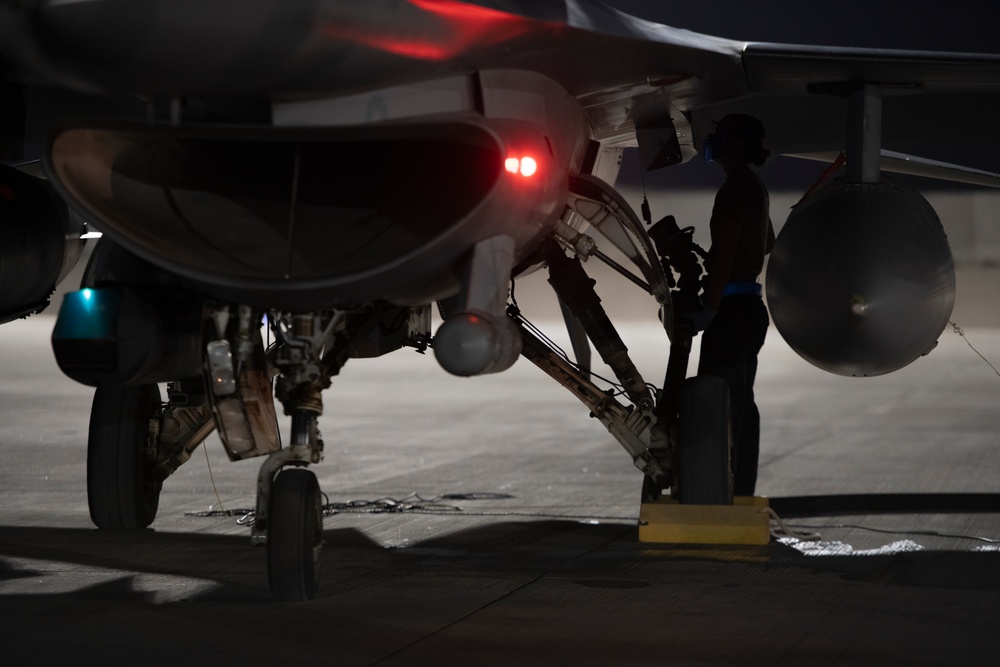 379th ELRS and 379th EMXS Airmen Support OAS Operations