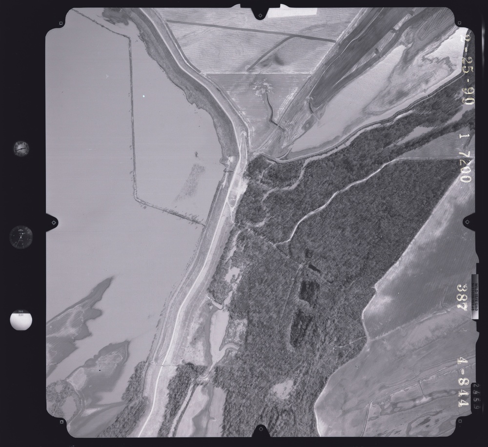 081122.069 -  .387.4