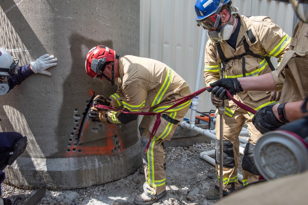 Firefighters Train to Save Lives During Vigilant Guard 2021