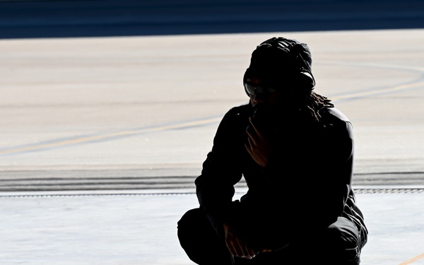 8th Aircraft Maintenance Unit transfers personnel to active duty