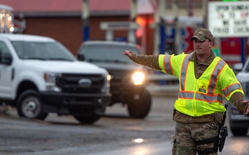 Kentucky Air Guard supports tornado recovery effort in Mayfield