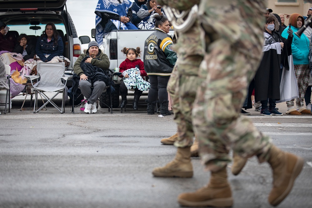 Bliss Soldiers help lead 85th Sun Bowl Parade