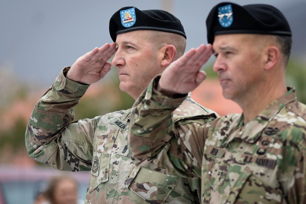 Bliss Soldiers help lead 85th Sun Bowl Parade